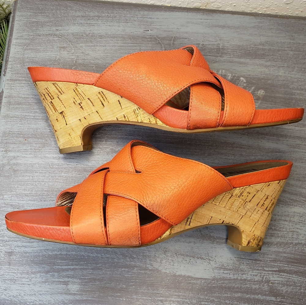 Umberto Raffini Women's Orange Leather Sandals Size 41